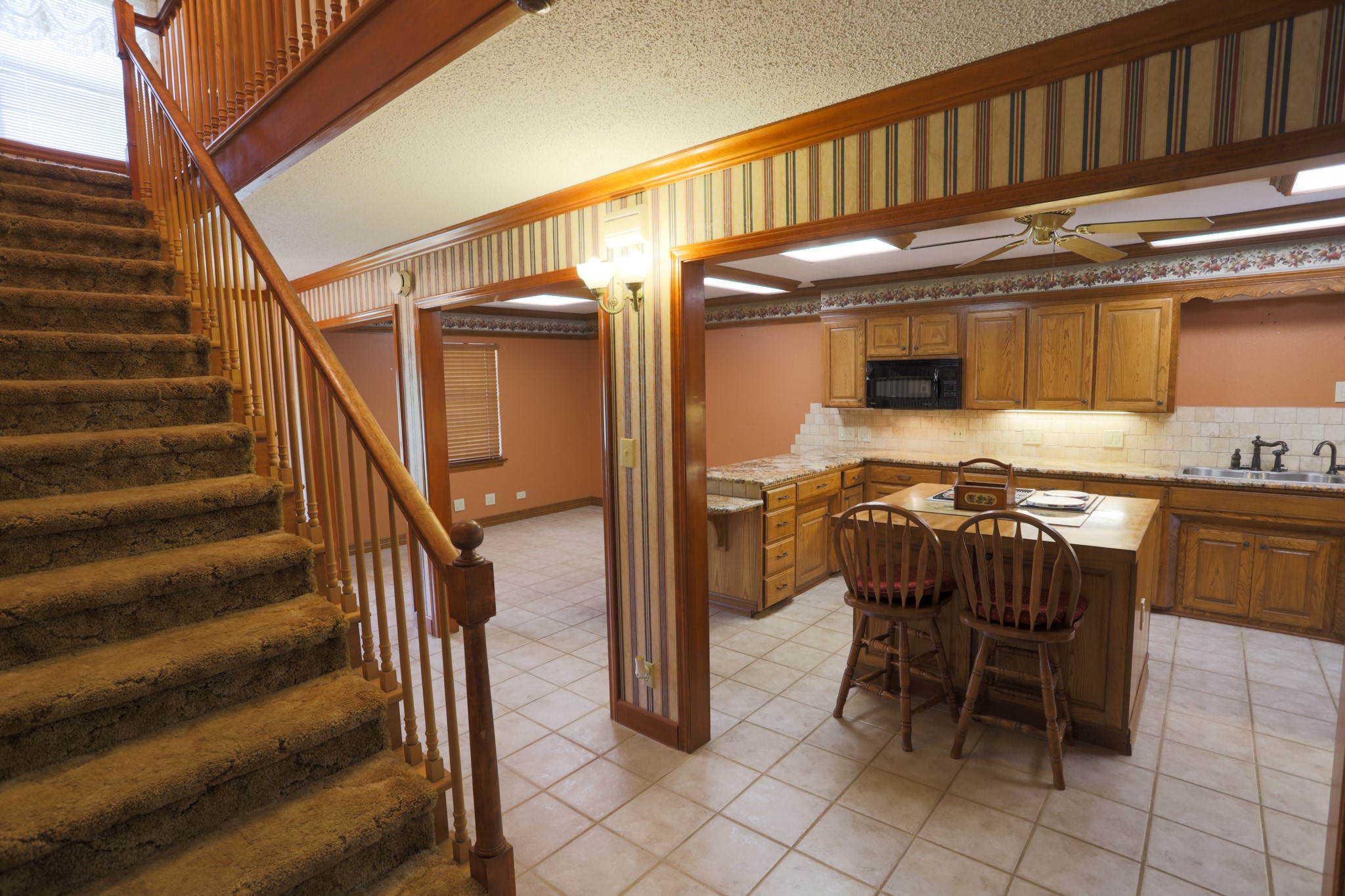 303 David Davis Drive Mcgregor TX 76657