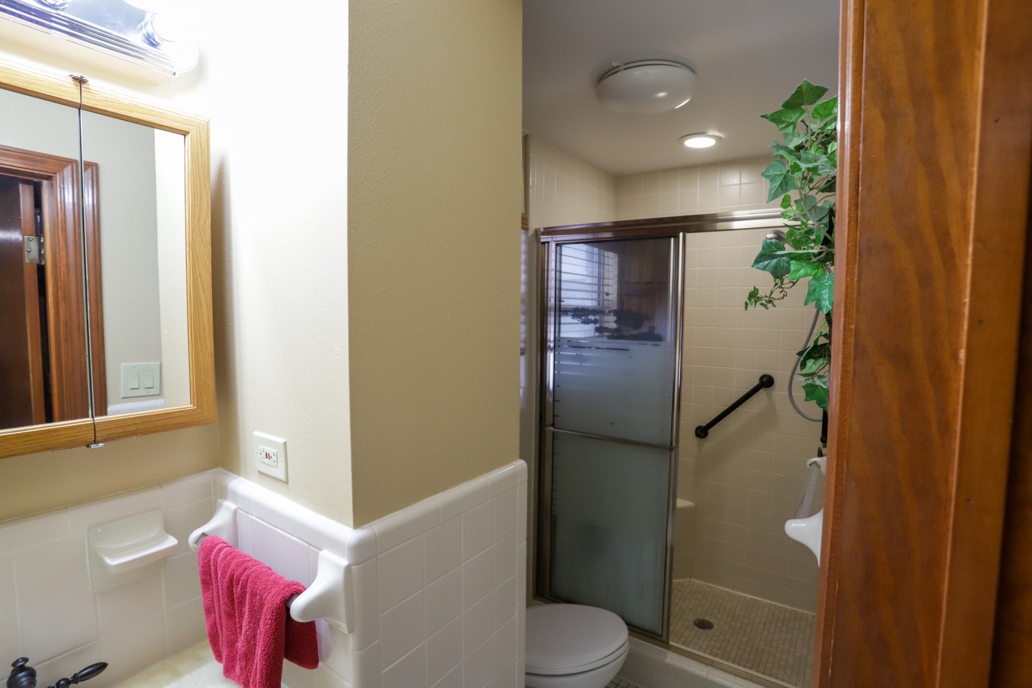 303 David Davis Drive Mcgregor TX 76657