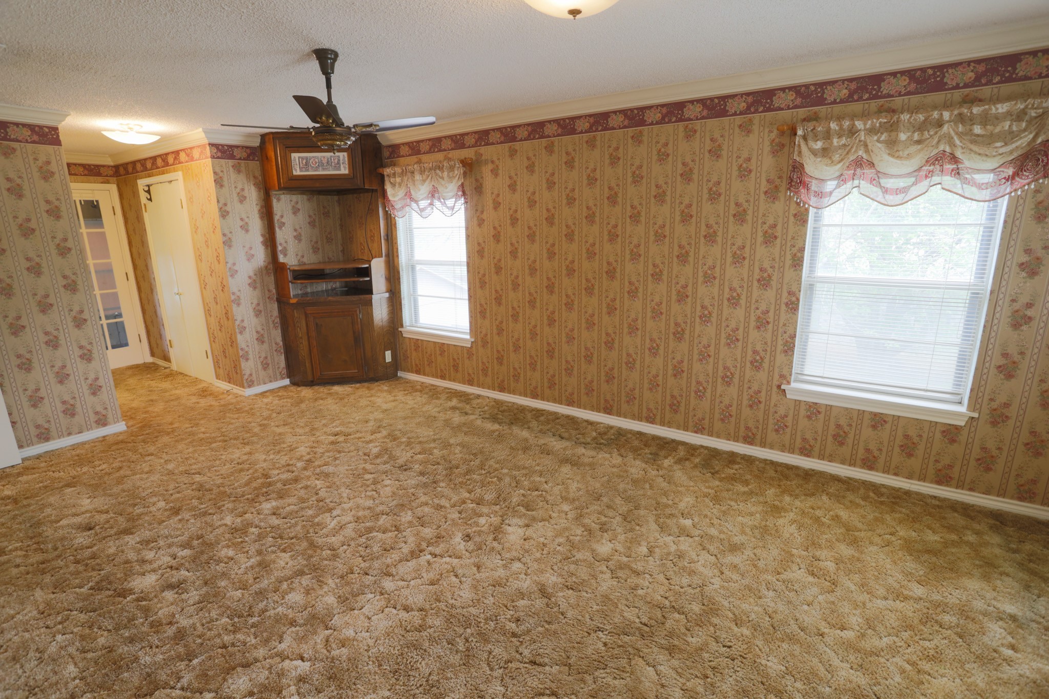 303 David Davis Drive Mcgregor TX 76657