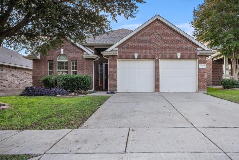 10105 Fox Hill Drive Fort Worth TX 76131