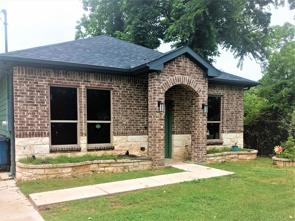 2529 Stephenson Drive Dallas TX 75215