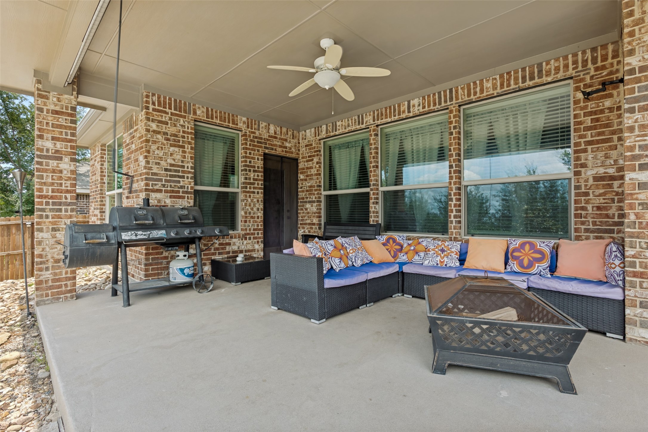 6409 Tuckers Place Rowlett TX 75089