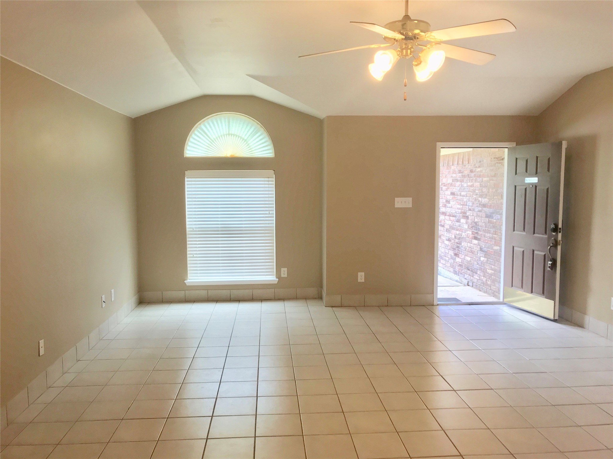 524 Caravan Drive Fort Worth TX 76131