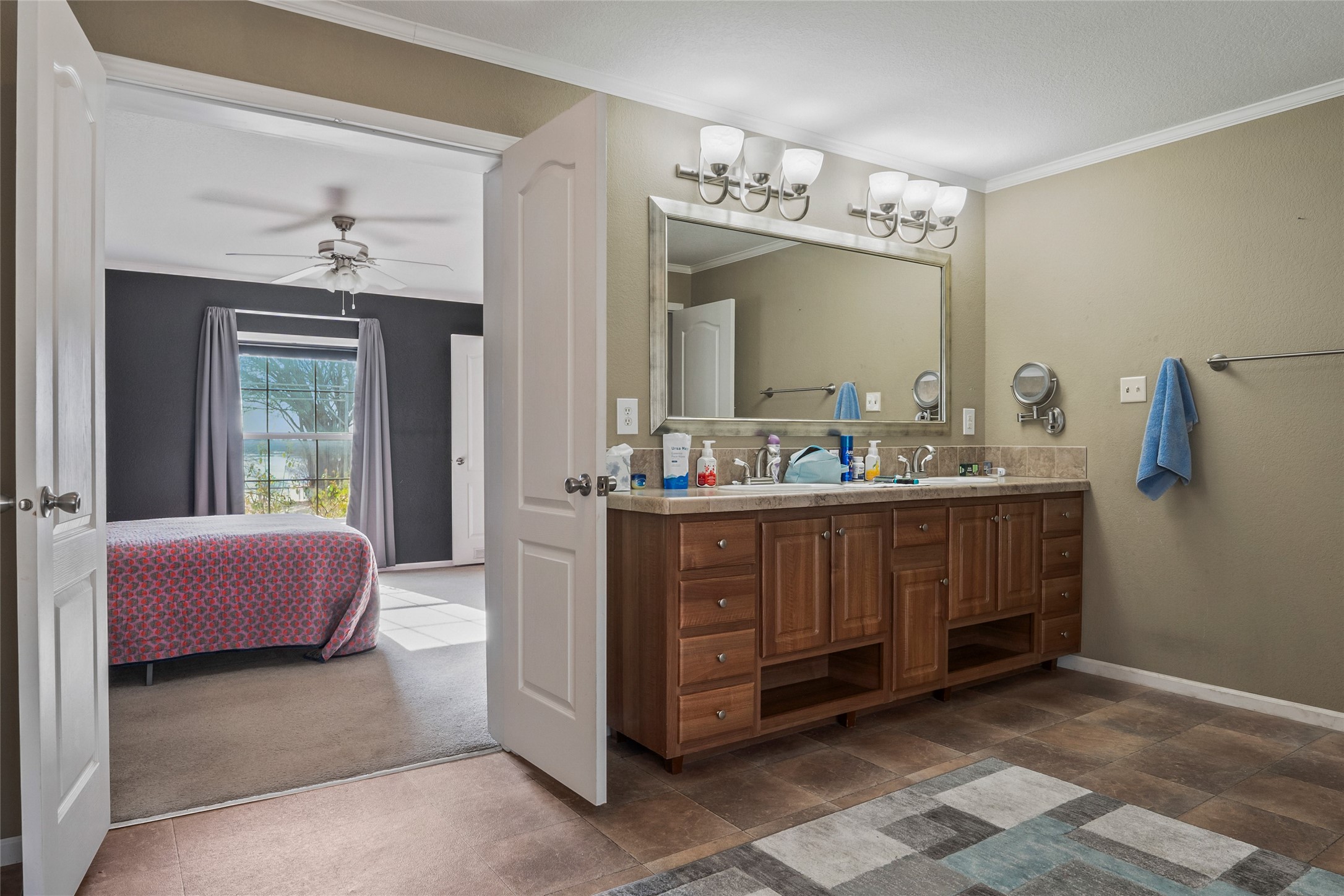 89 Park Lane Gainesville TX 76240