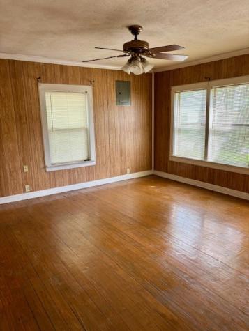 1307 Church Street Commerce TX 75428