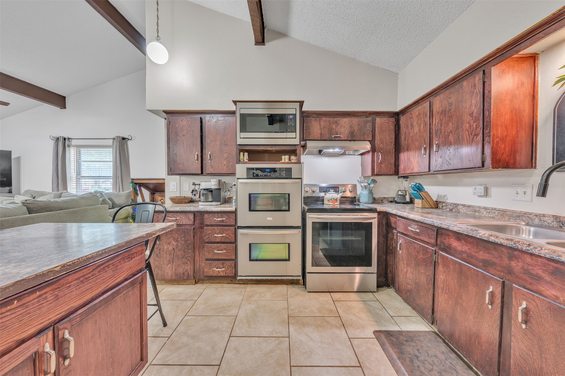 1132 Kris Street Irving TX 75060