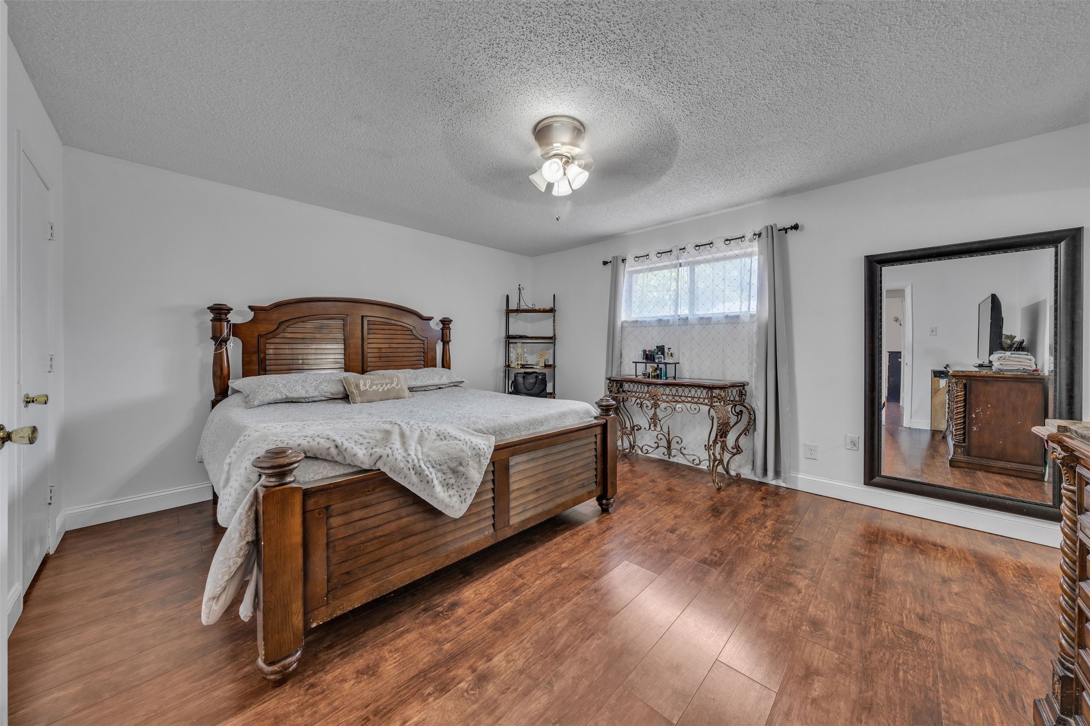 1132 Kris Street Irving TX 75060