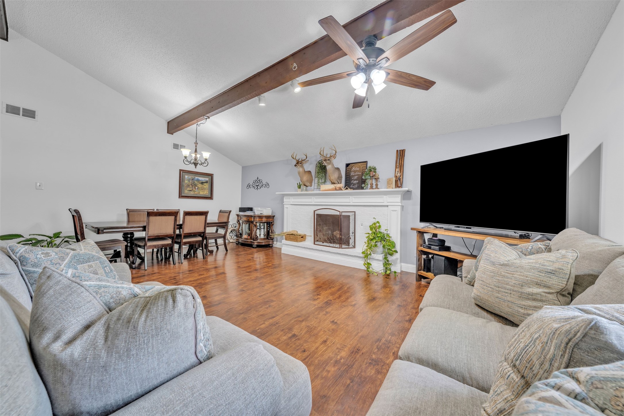 1132 Kris Street Irving TX 75060