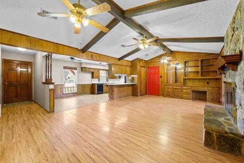 1006 S Clark Road Cedar Hill TX 75104