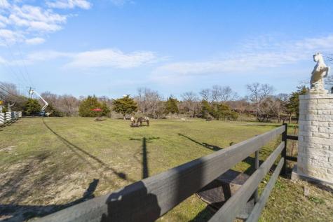 1006 S Clark Road Cedar Hill TX 75104