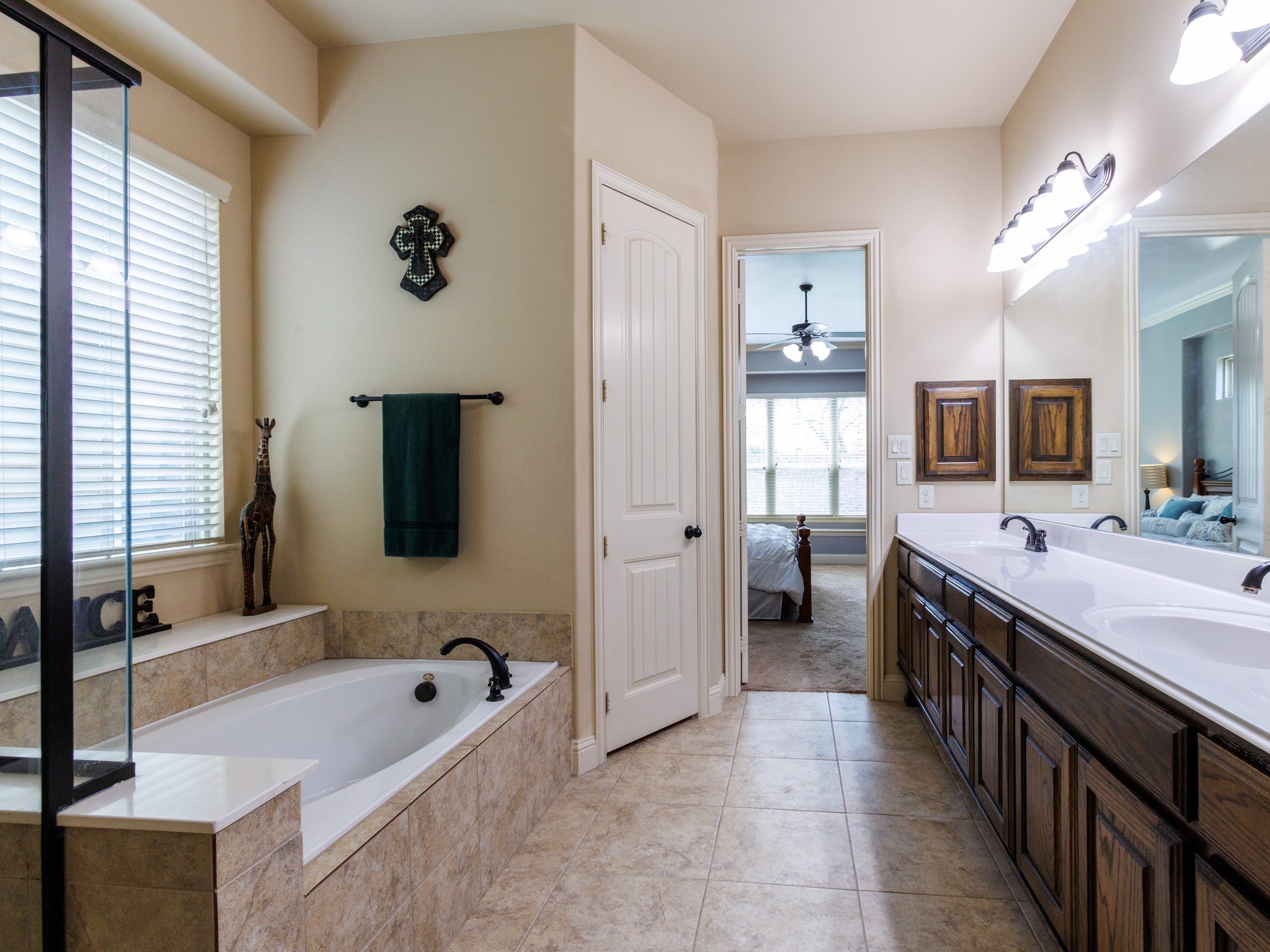 1232 Grant Avenue Lantana TX 76226