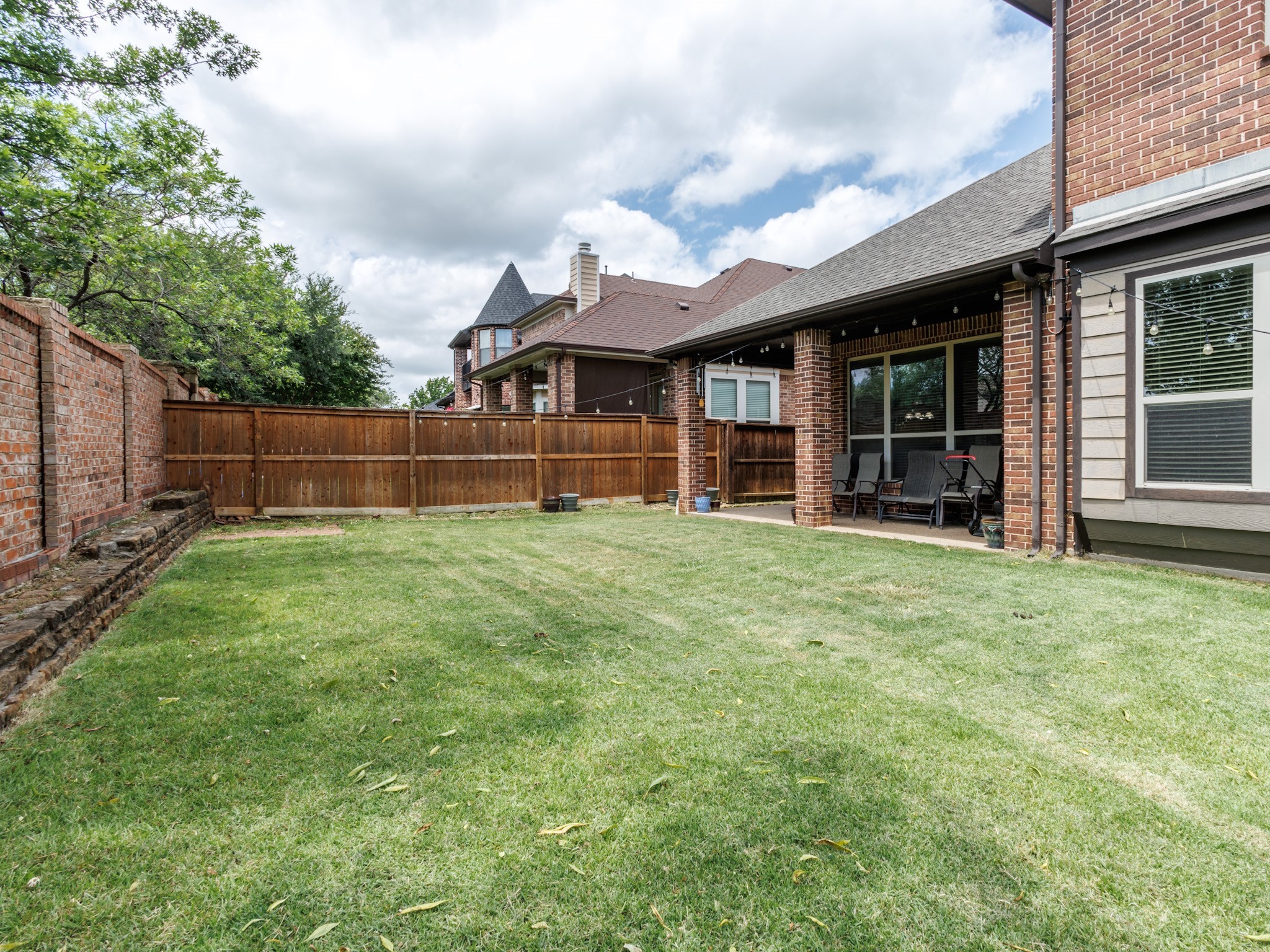 1232 Grant Avenue Lantana TX 76226