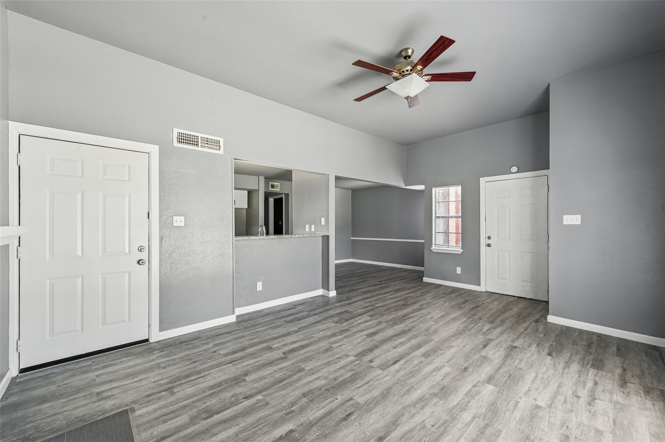 2415 Sunflower Drive Arlington TX 76014