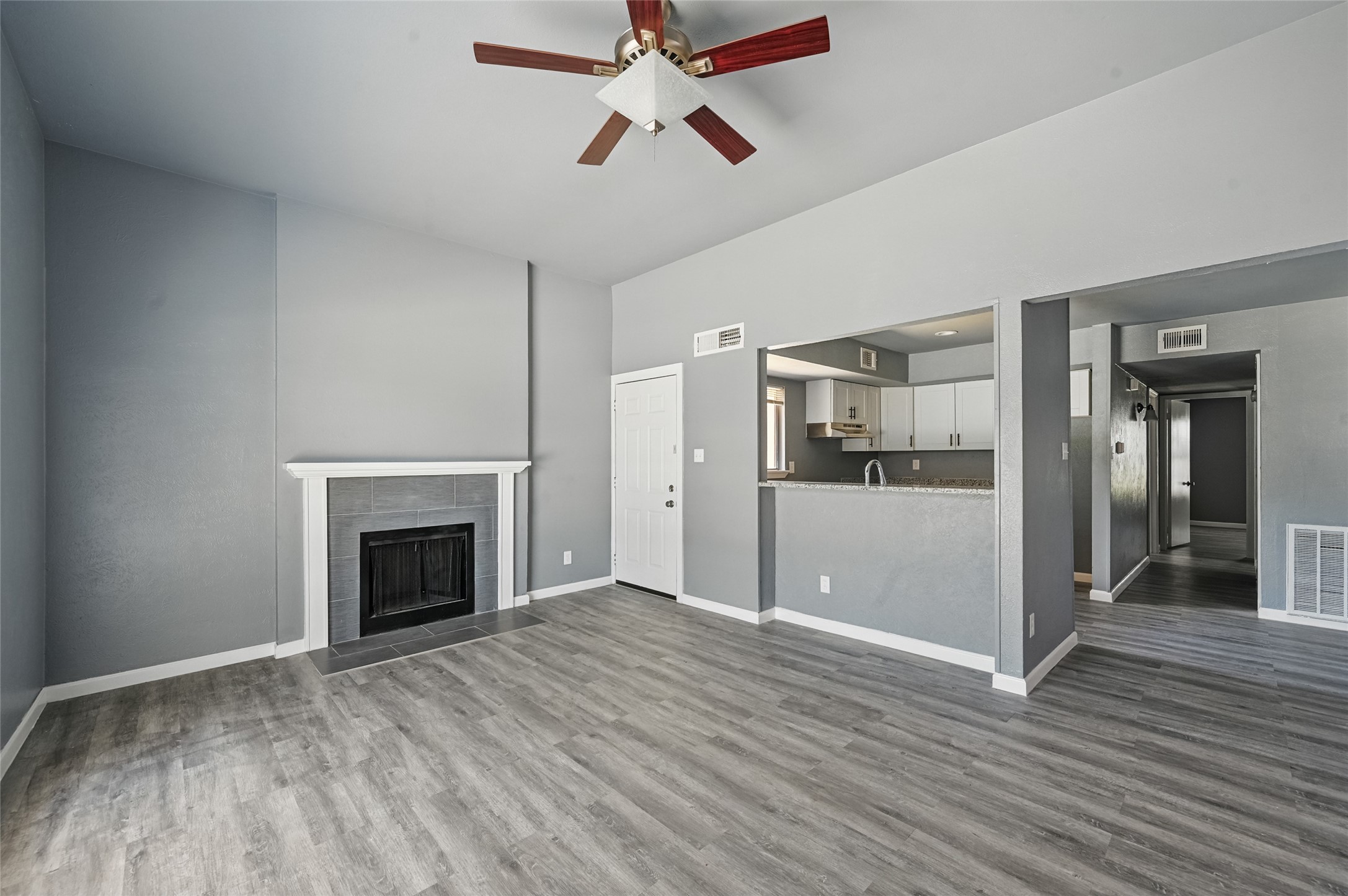 2415 Sunflower Drive Arlington TX 76014