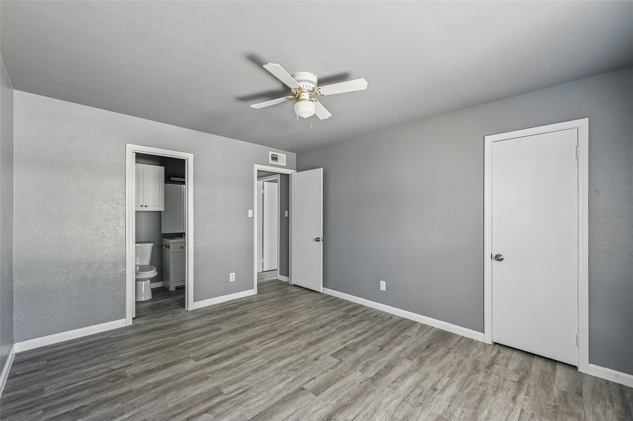 2415 Sunflower Drive Arlington TX 76014