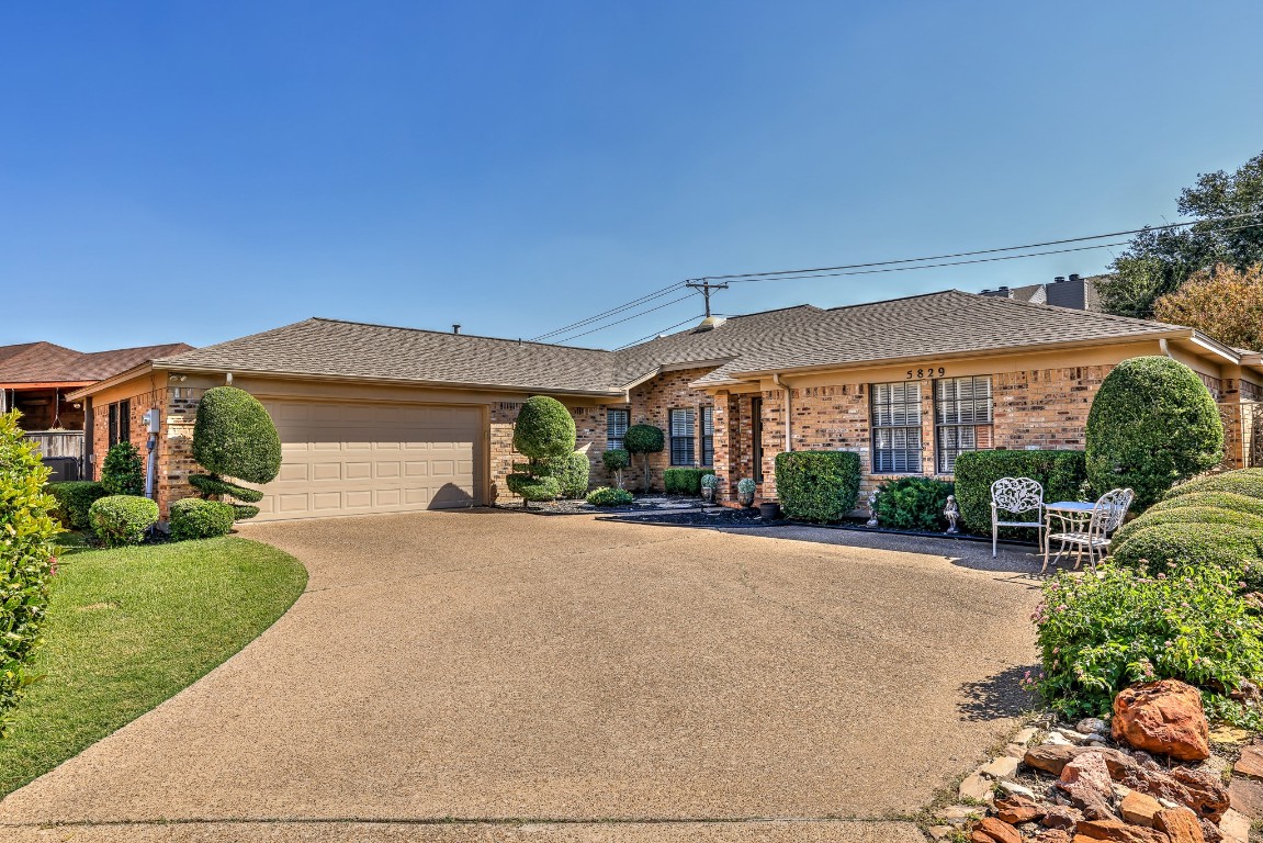 5829 Ridgerock Court Fort Worth TX 76132