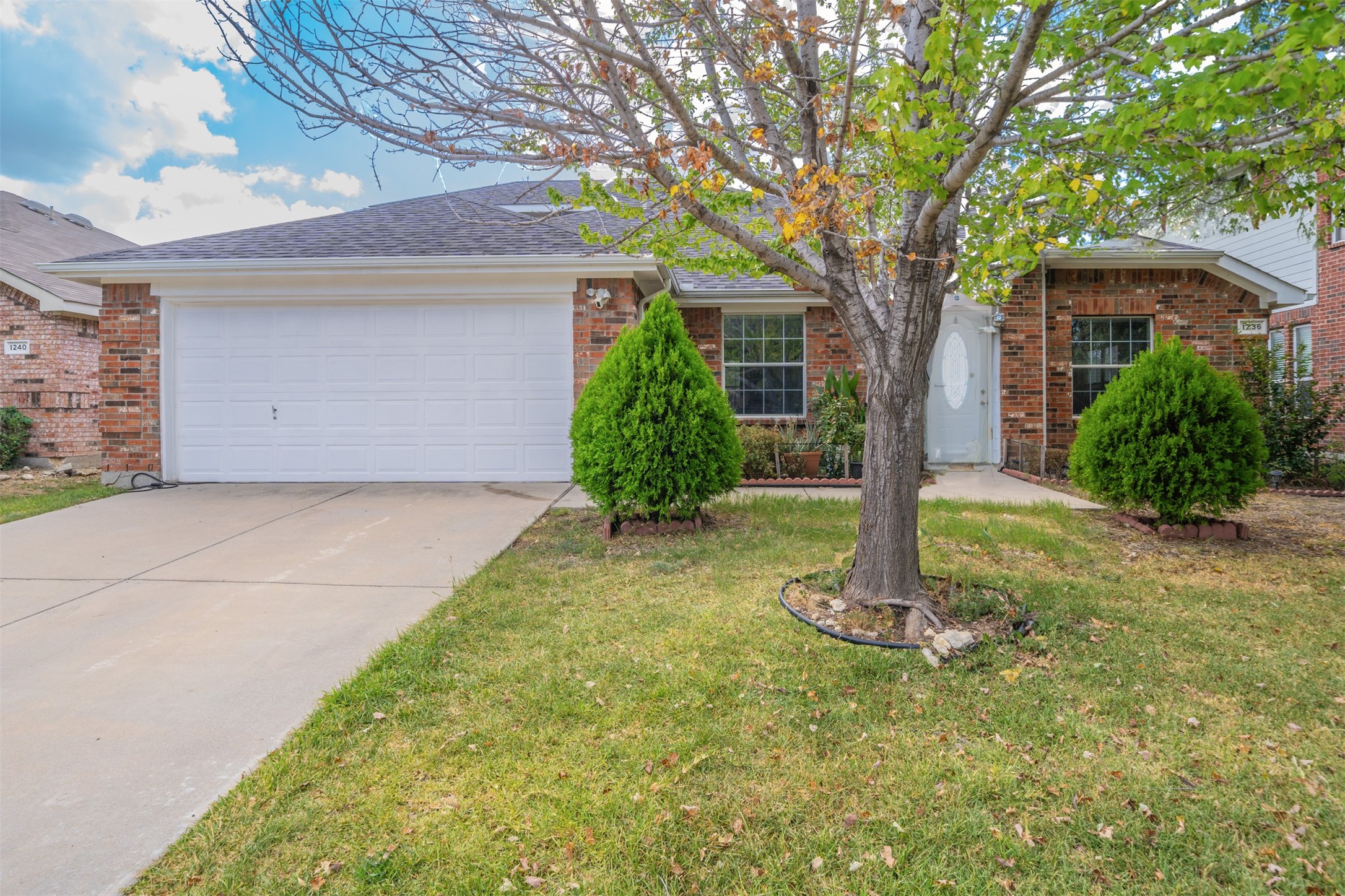 1236 Pepperidge Lane Fort Worth TX 76131