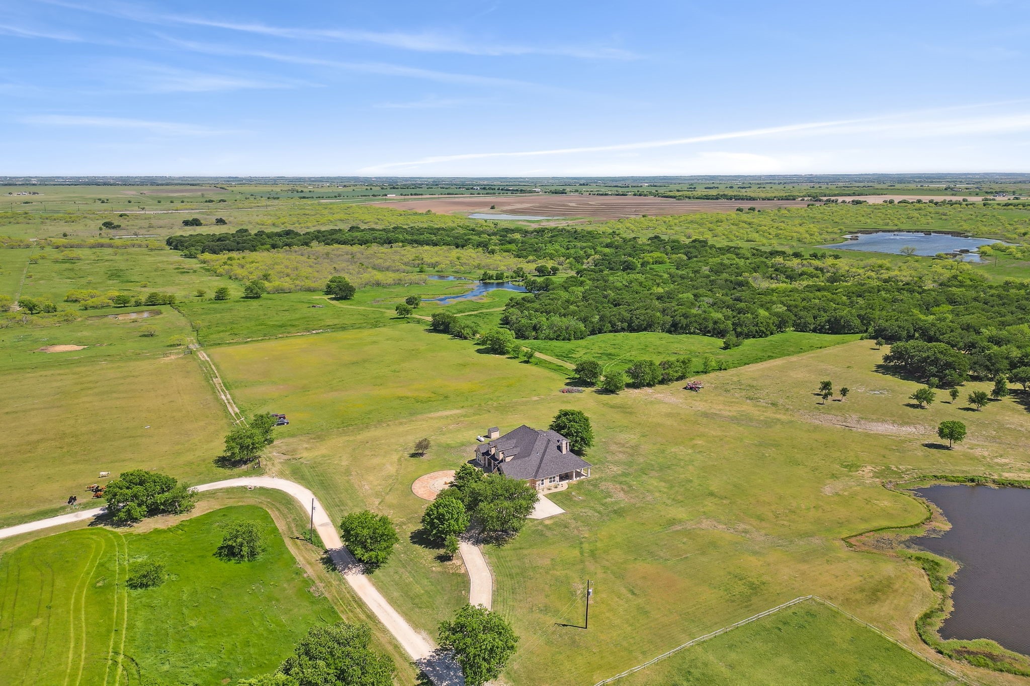626 Scoggins Road Tioga TX 76271