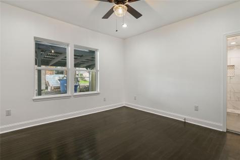 1106 W Chestnut Street Denison TX 75020