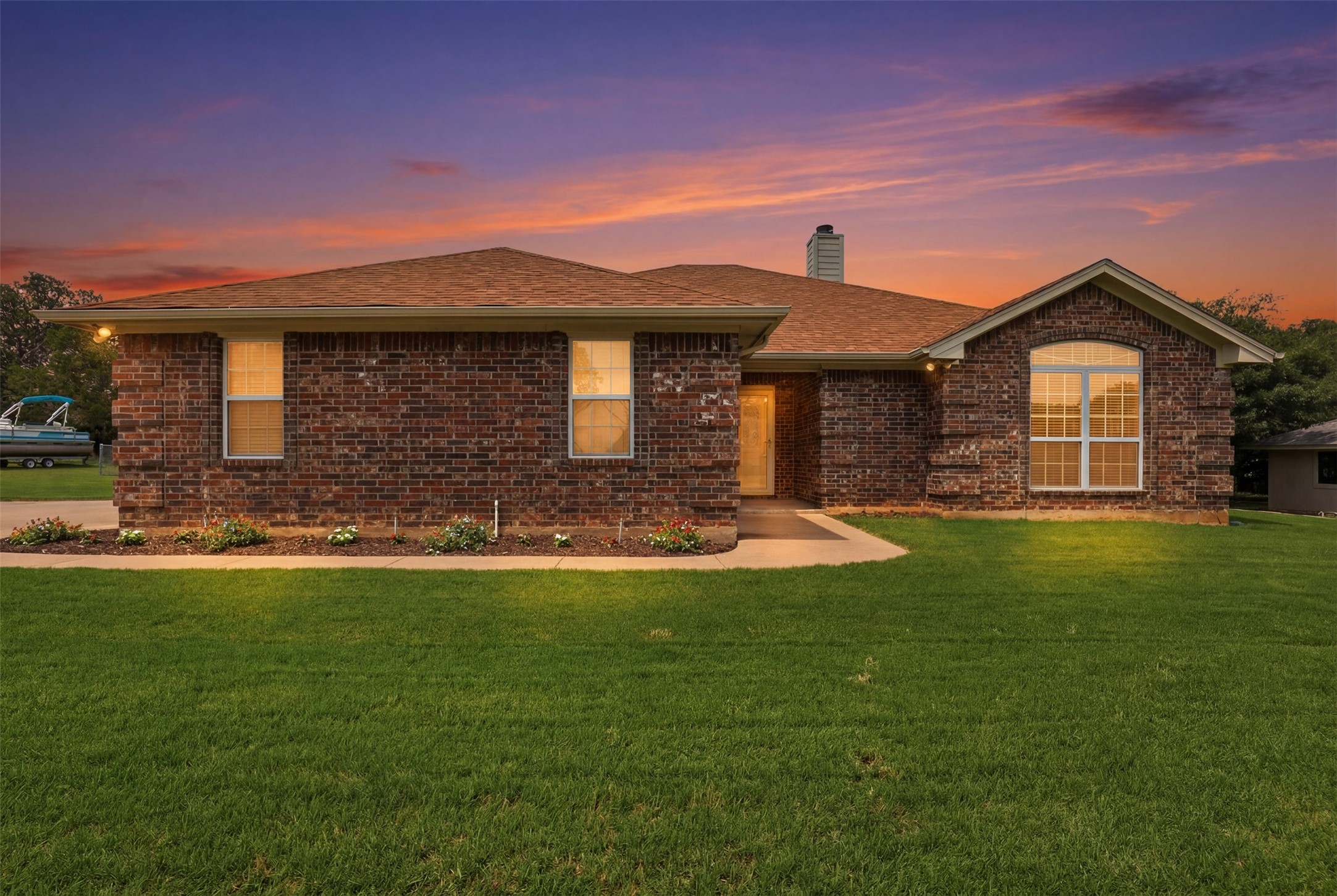 3910 View Point Drive Granbury TX 76048