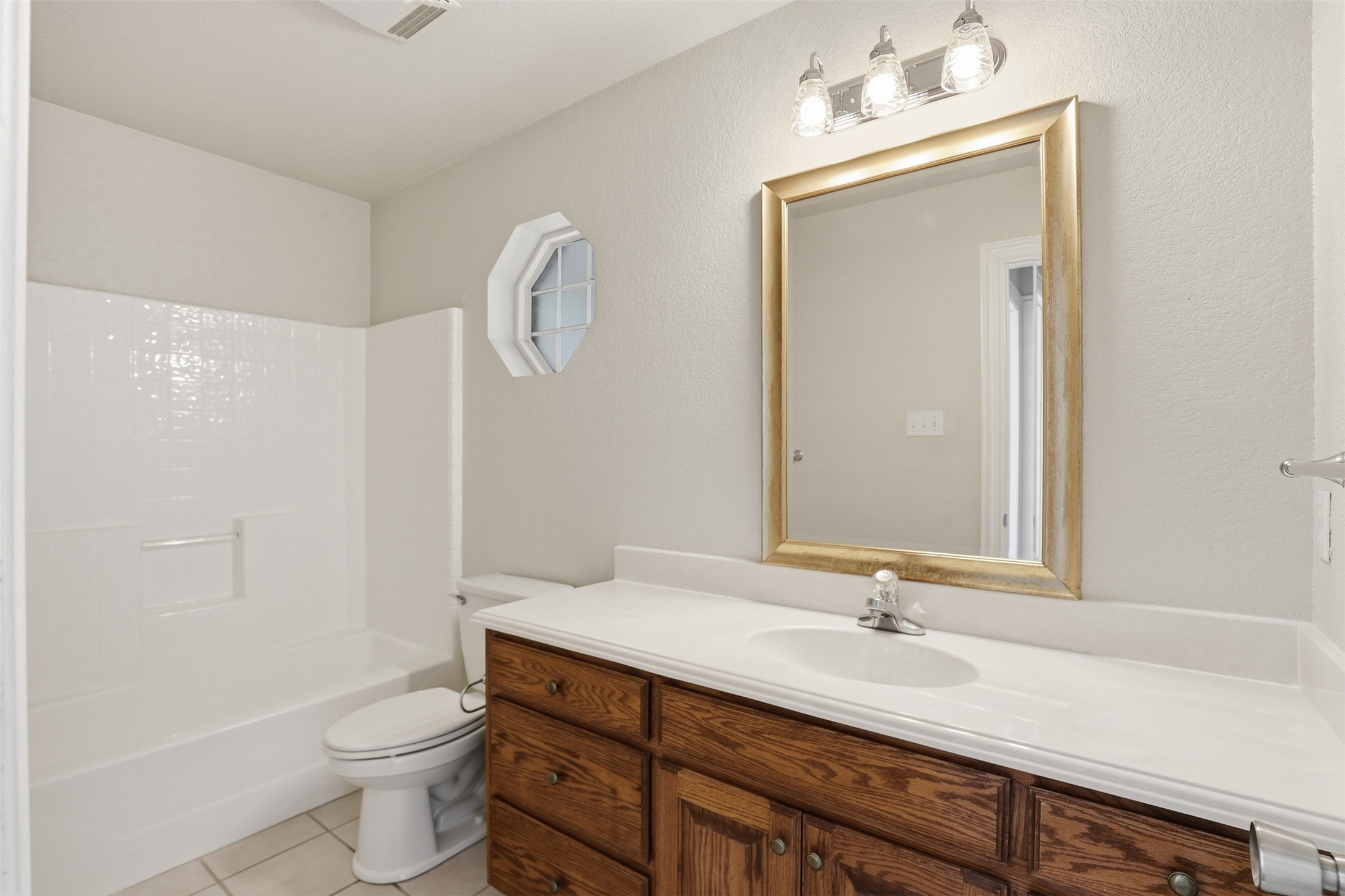 3910 View Point Drive Granbury TX 76048