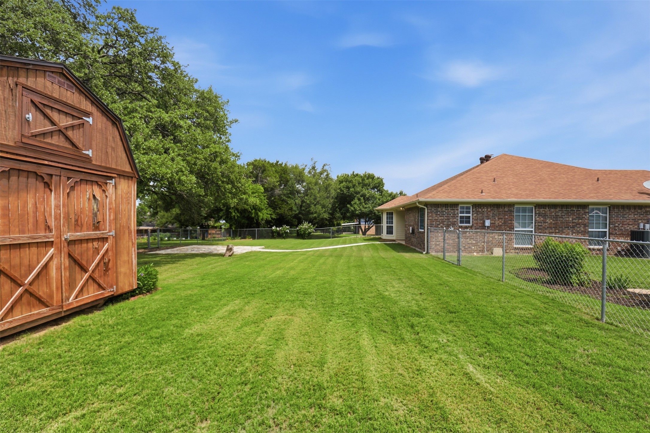 3910 View Point Drive Granbury TX 76048