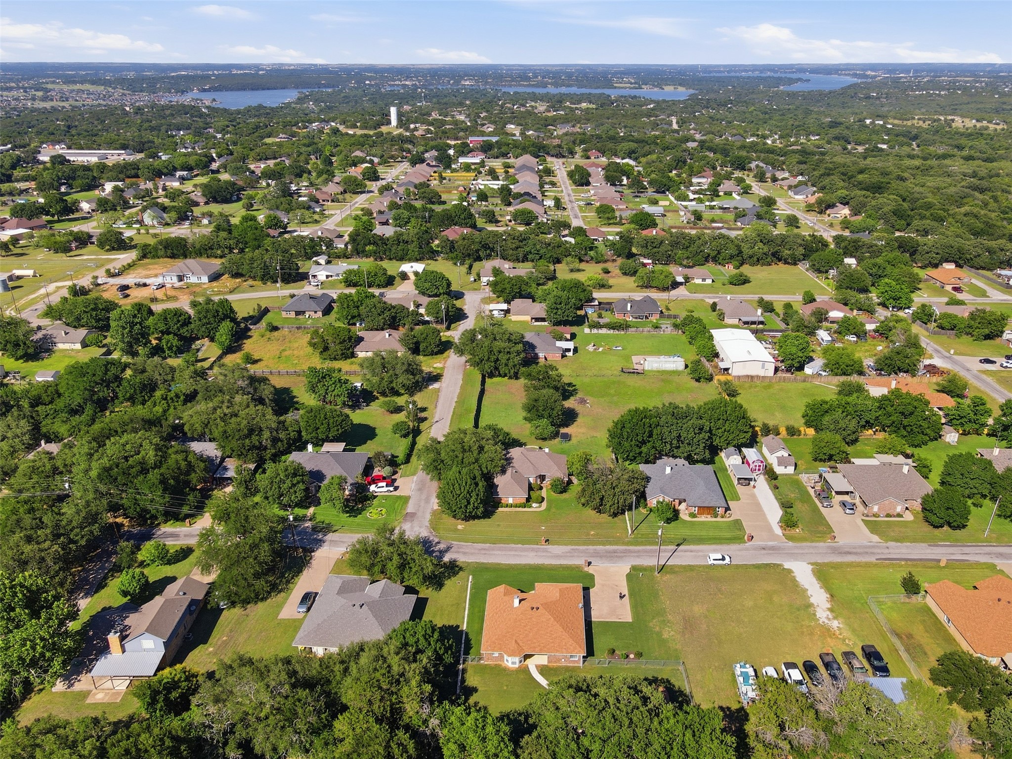 3910 View Point Drive Granbury TX 76048