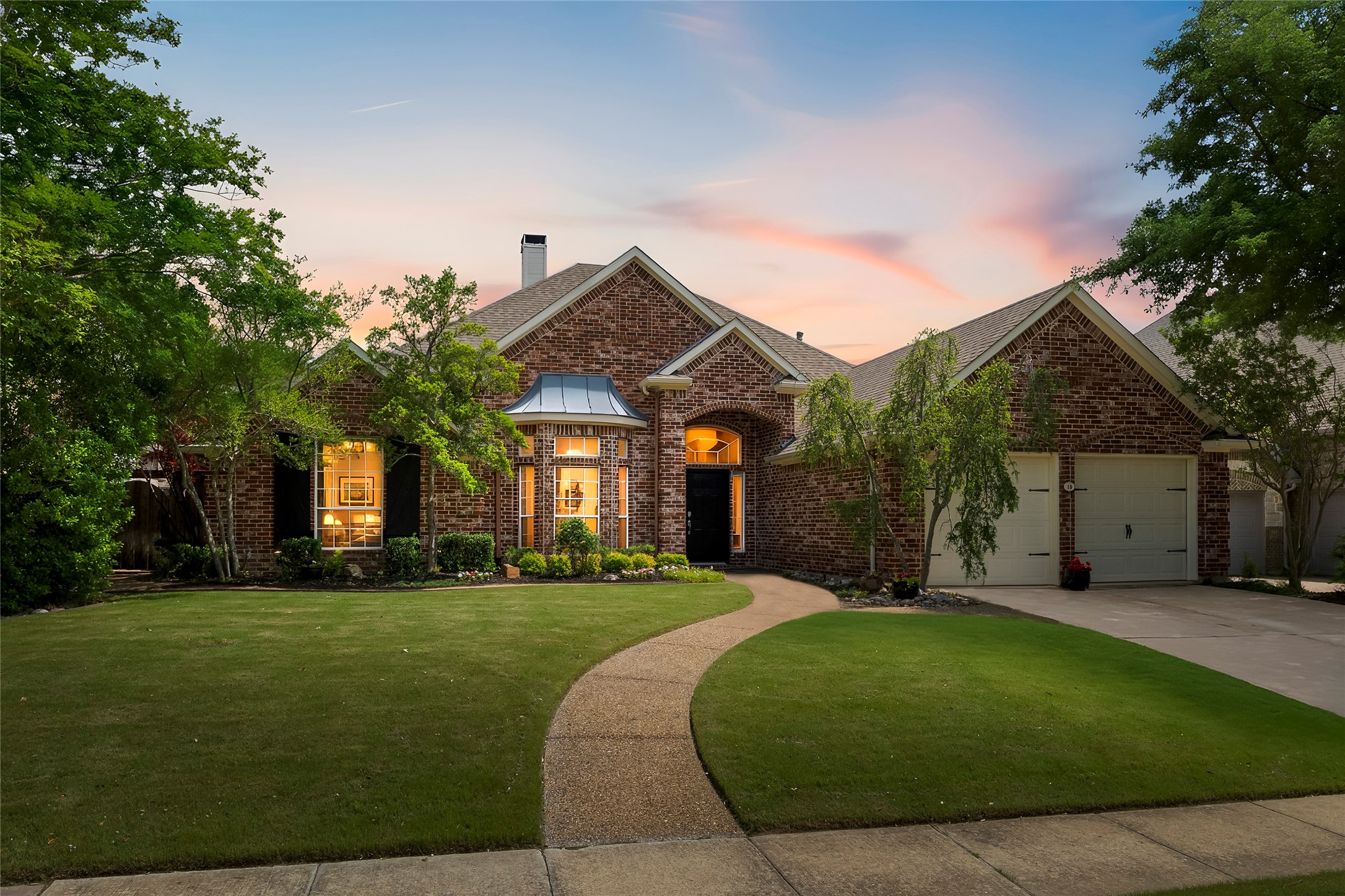 15 Center Court Heath TX 75032