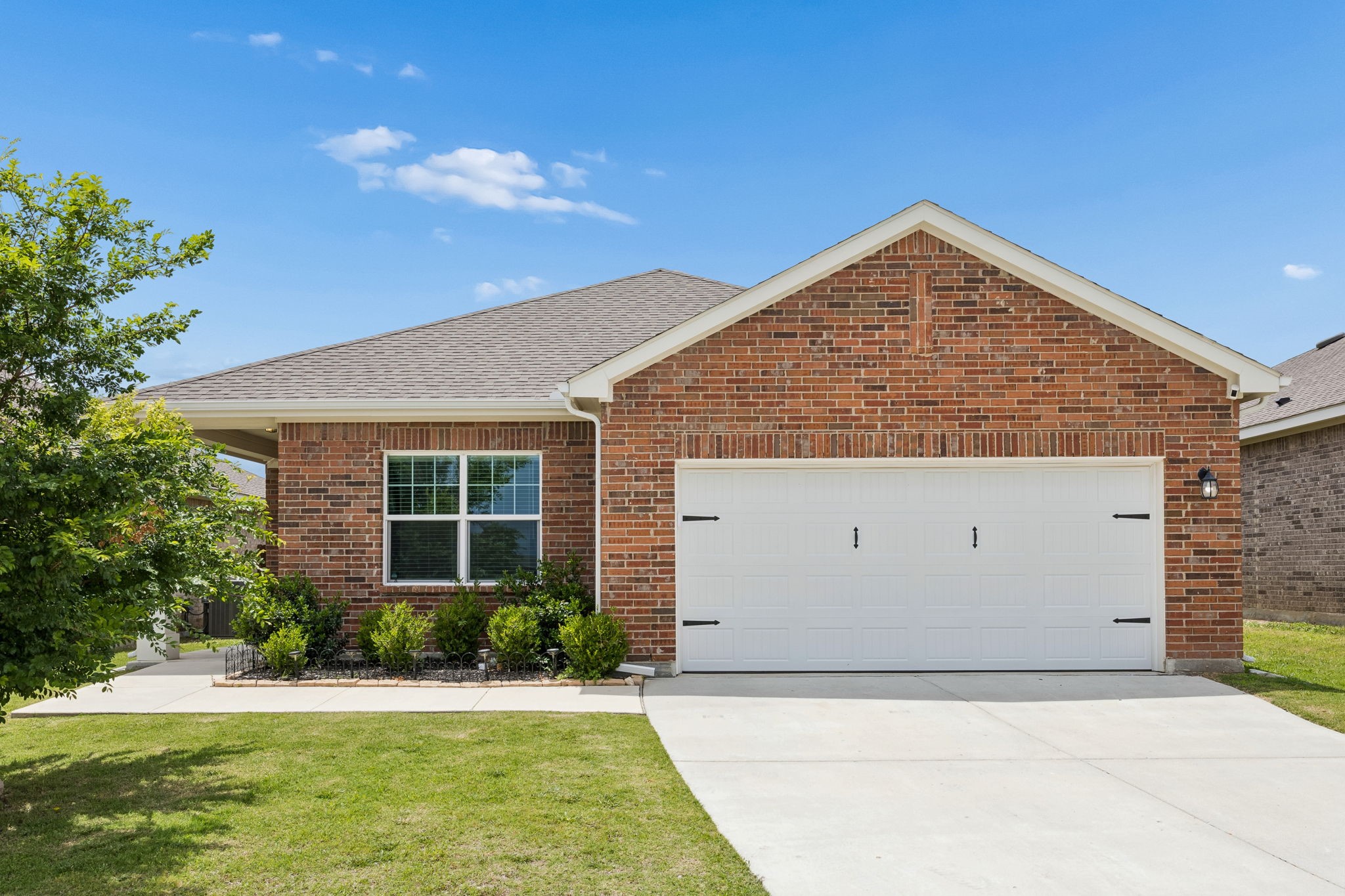 1601 Shadow Hawk Drive Fort Worth TX 76052