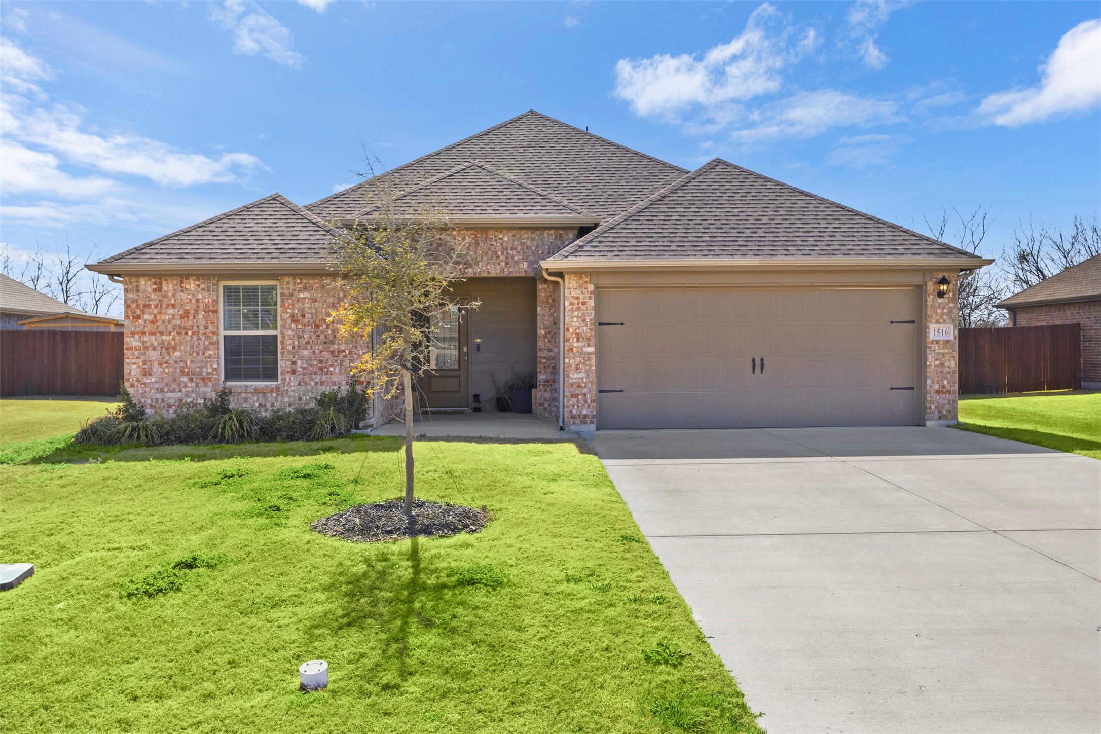 1516 Running Brook Court Kaufman TX 75142