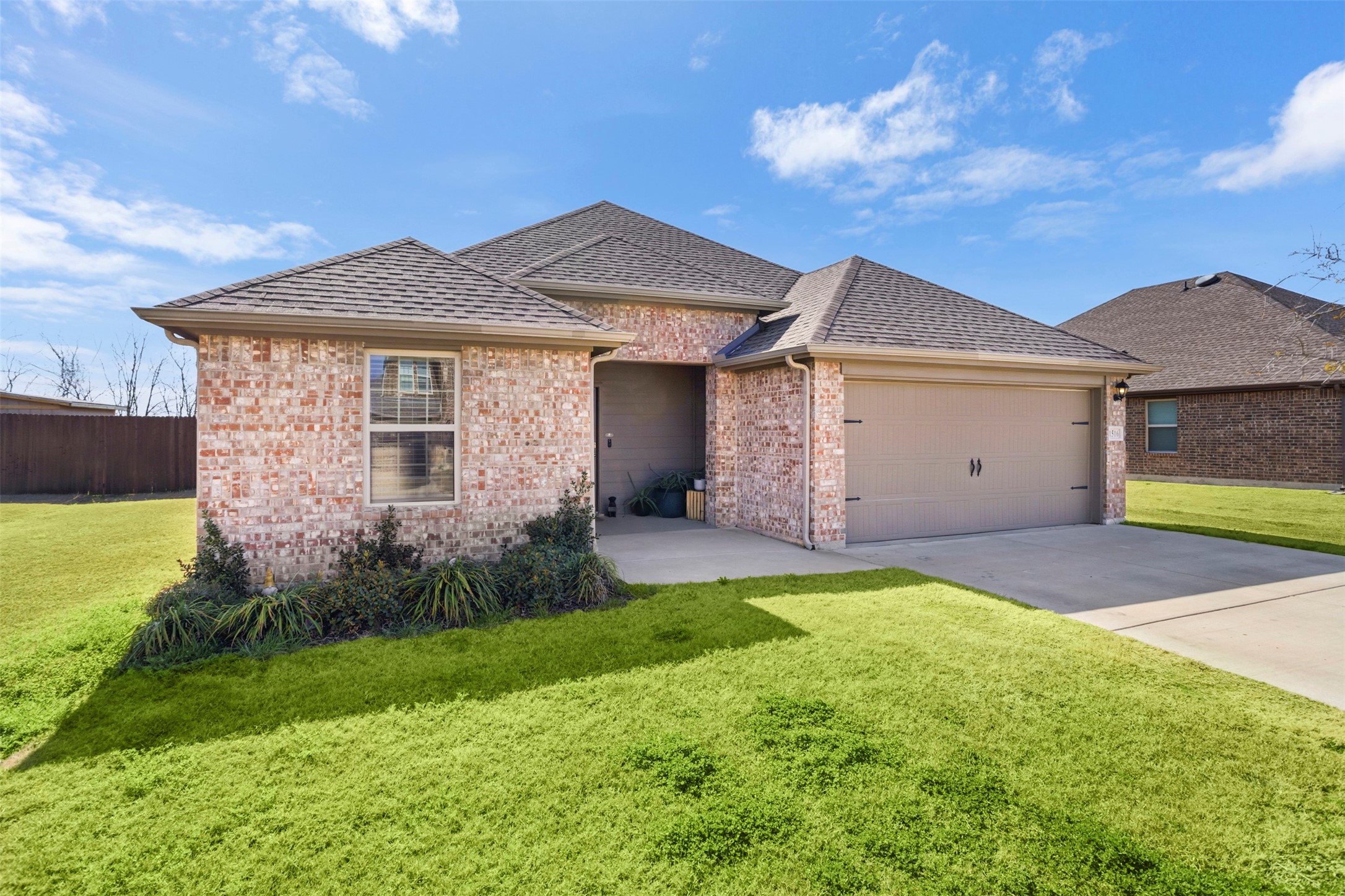 1516 Running Brook Court Kaufman TX 75142