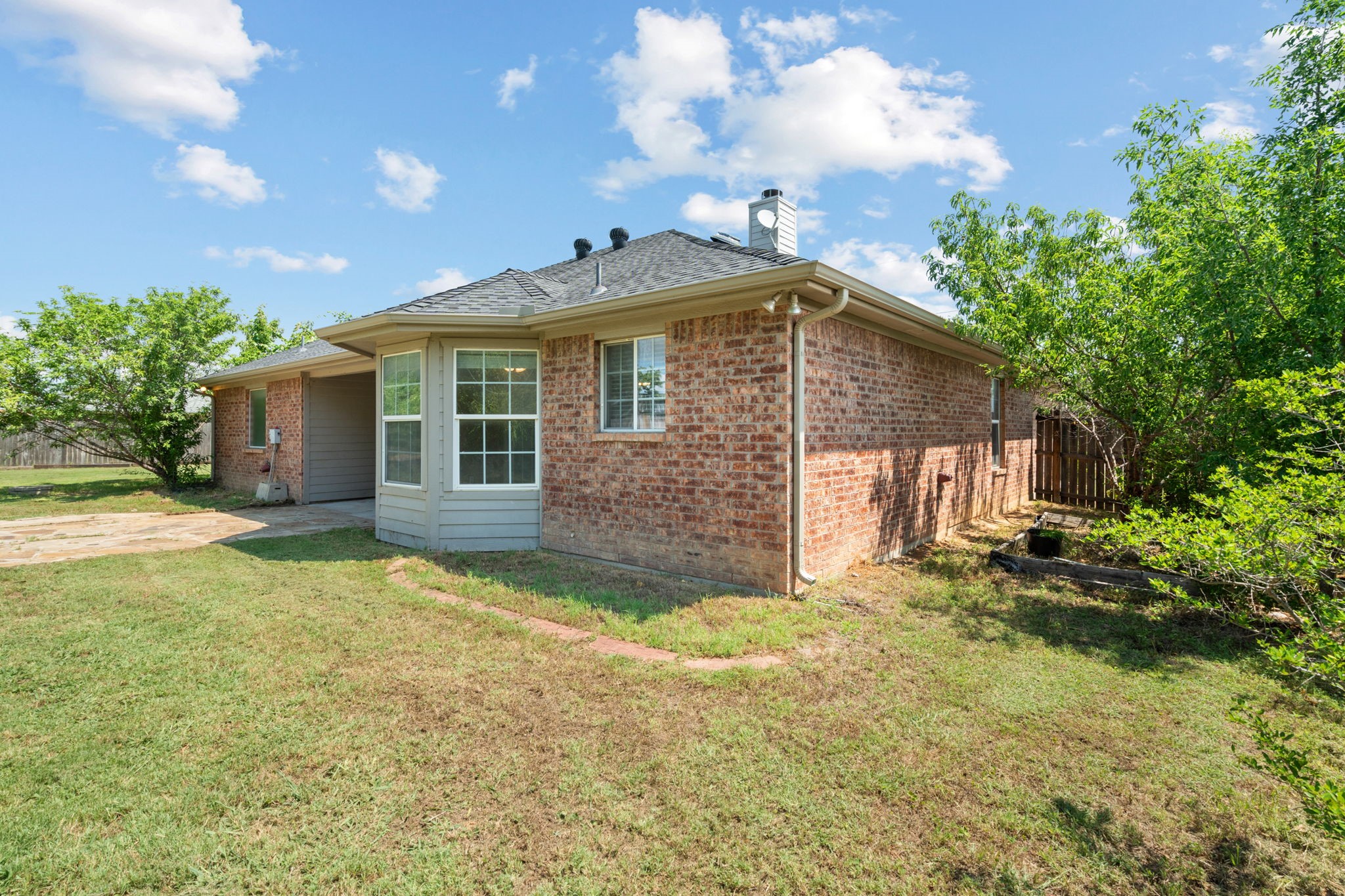 4000 View Point Drive Granbury TX 76048