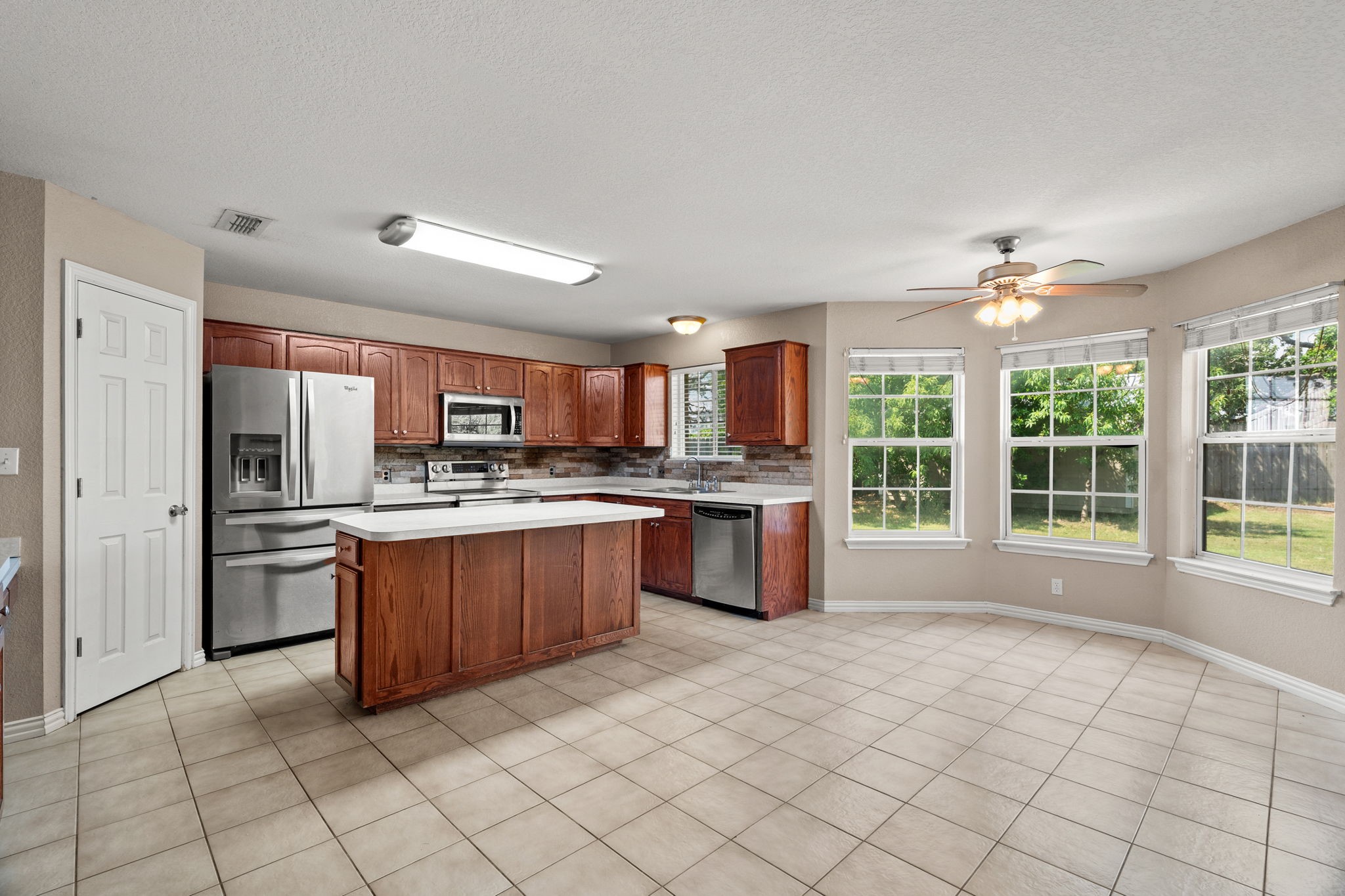4000 View Point Drive Granbury TX 76048