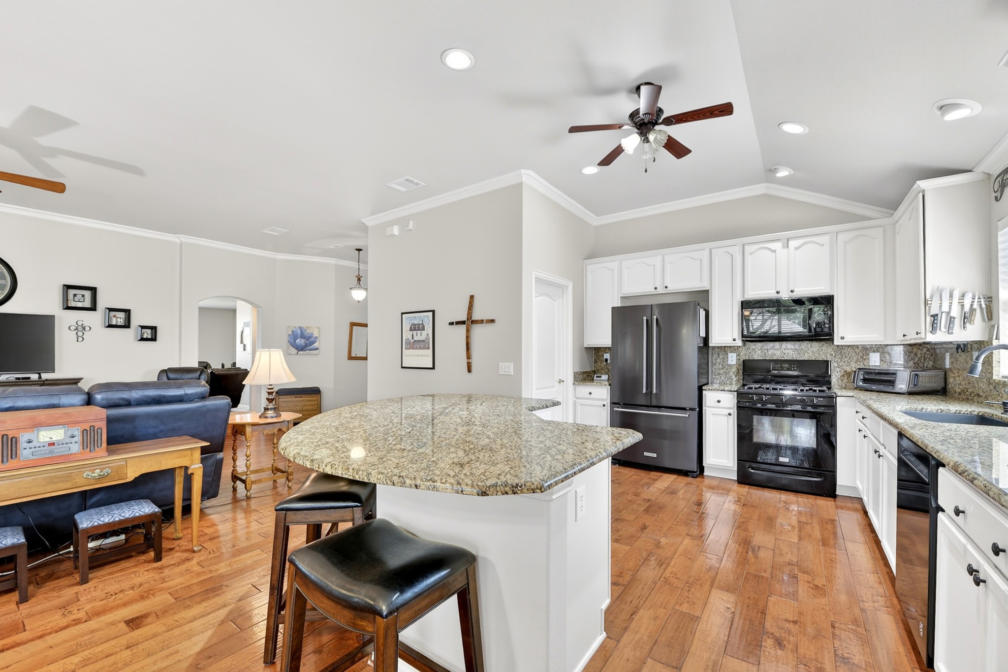 9605 Rosewood Drive Denton TX 76207