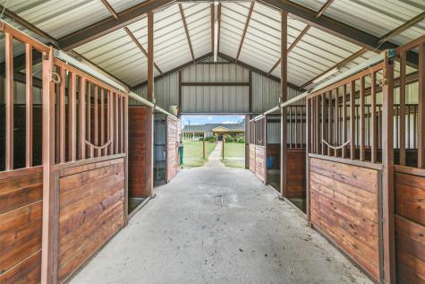 6125 Meadow Ridge Drive Weatherford TX 76087