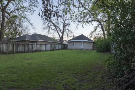 1910 S 12th Street Waco TX 76706