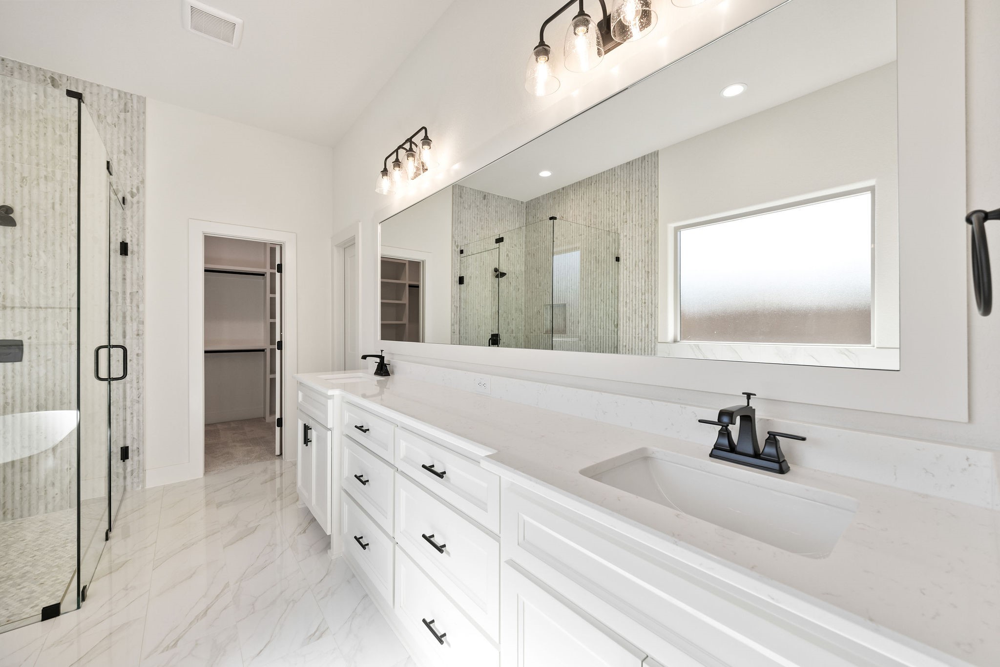 902 Boston Lane River Oaks TX 76114