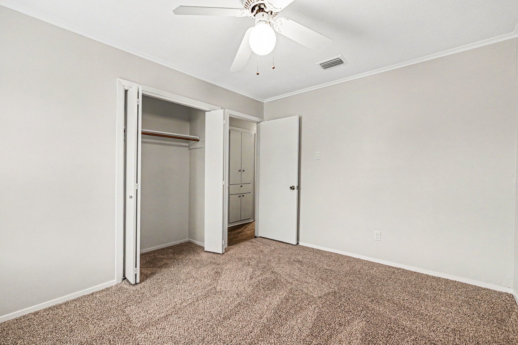 3417 Cavalier Court Irving TX 75062