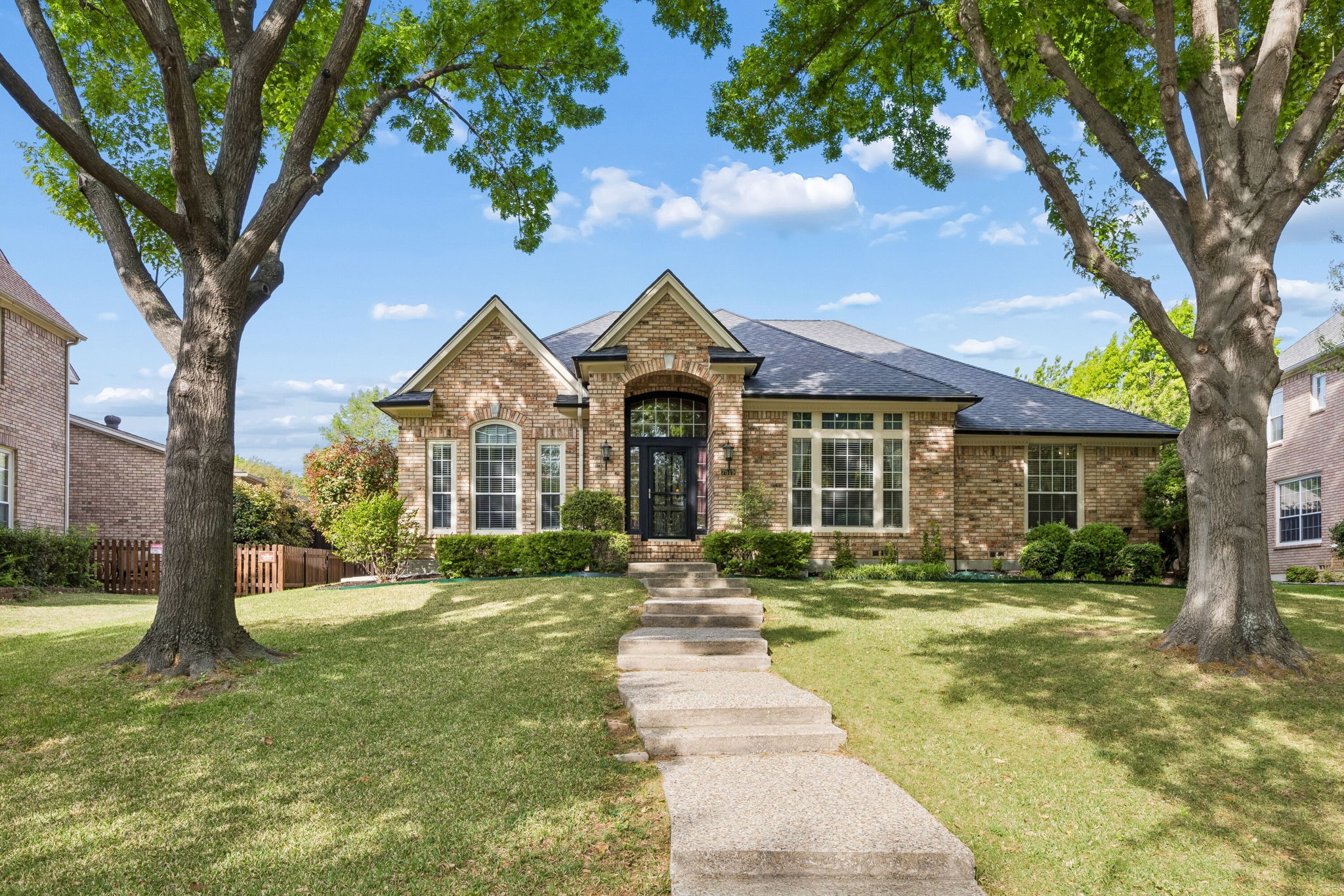 7519 Bradford Pear Drive Irving TX 75063