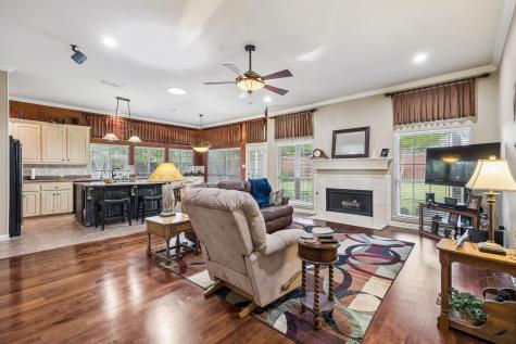 7519 Bradford Pear Drive Irving TX 75063