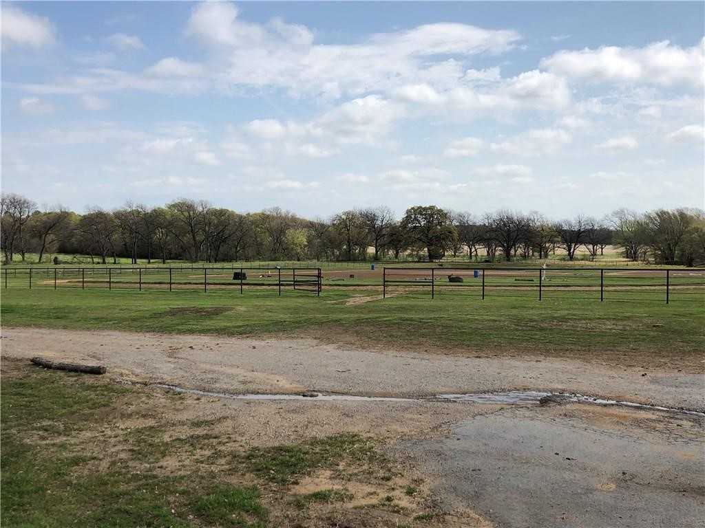 1019 & 1000 Springhill Road Aubrey TX 76227