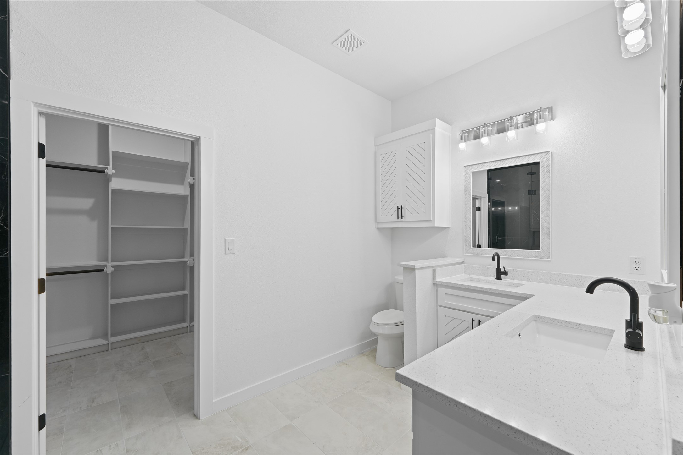 216 E Beachwood Loop Trinidad TX 75163