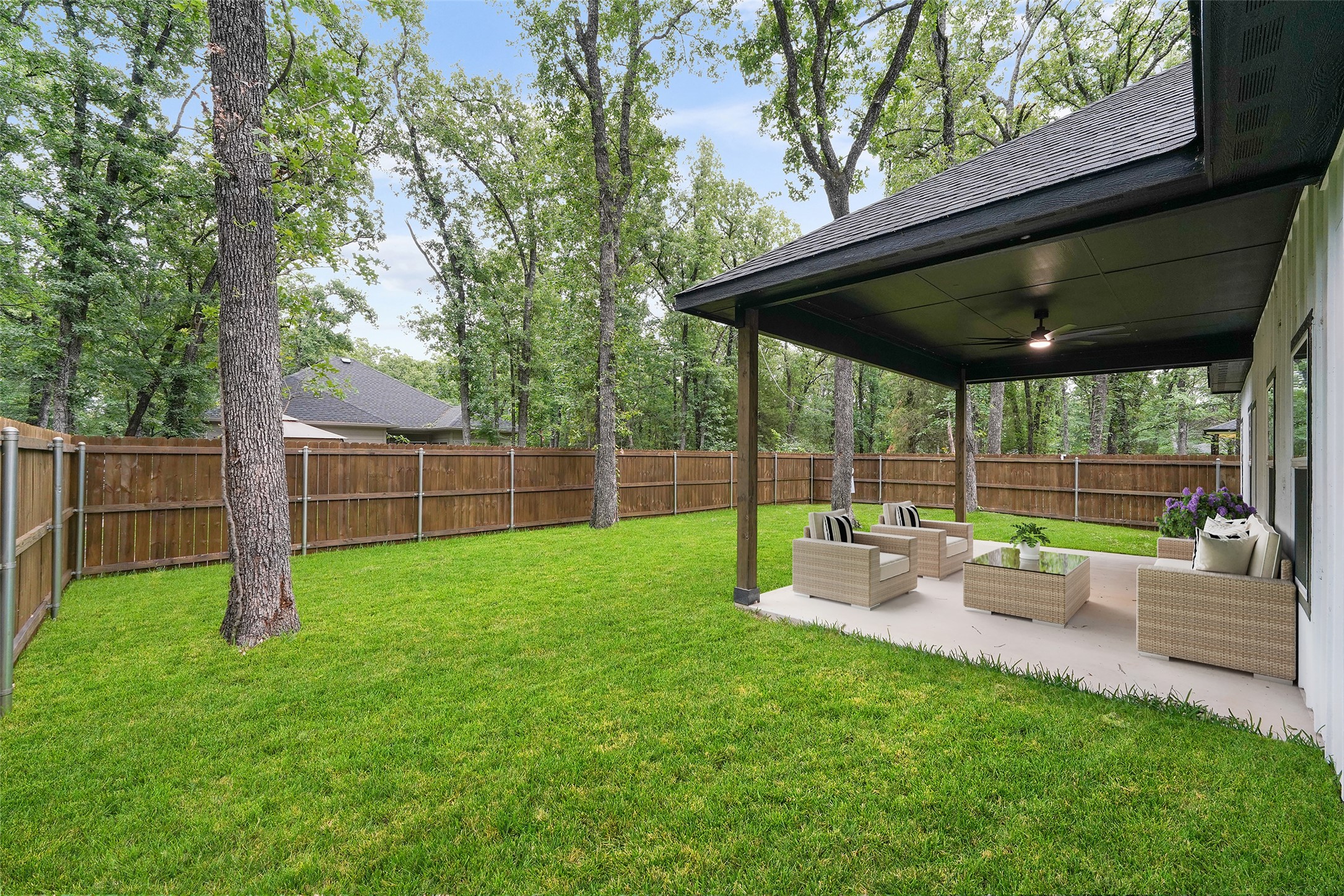 216 E Beachwood Loop Trinidad TX 75163