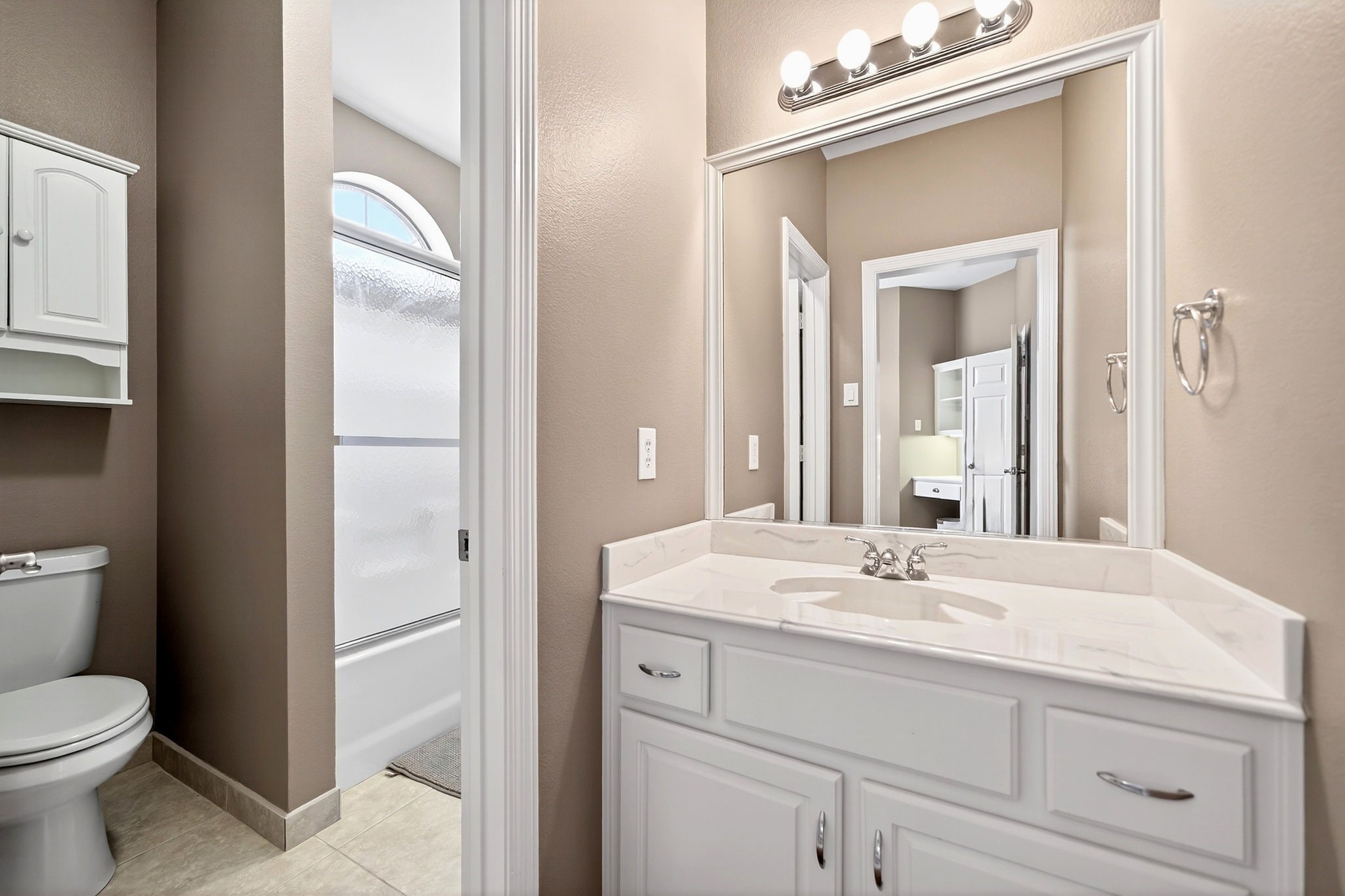 130 Meadow Glen Lane Ovilla TX 75154