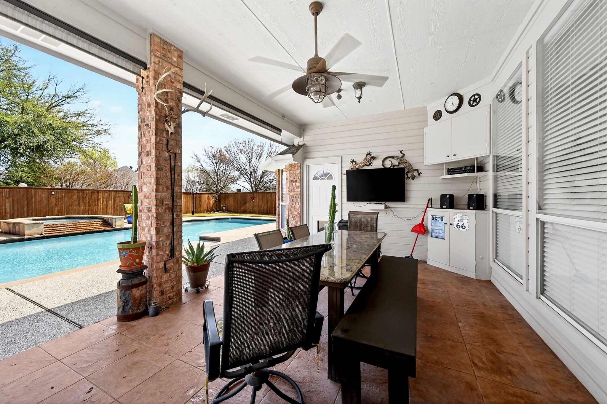 130 Meadow Glen Lane Ovilla TX 75154