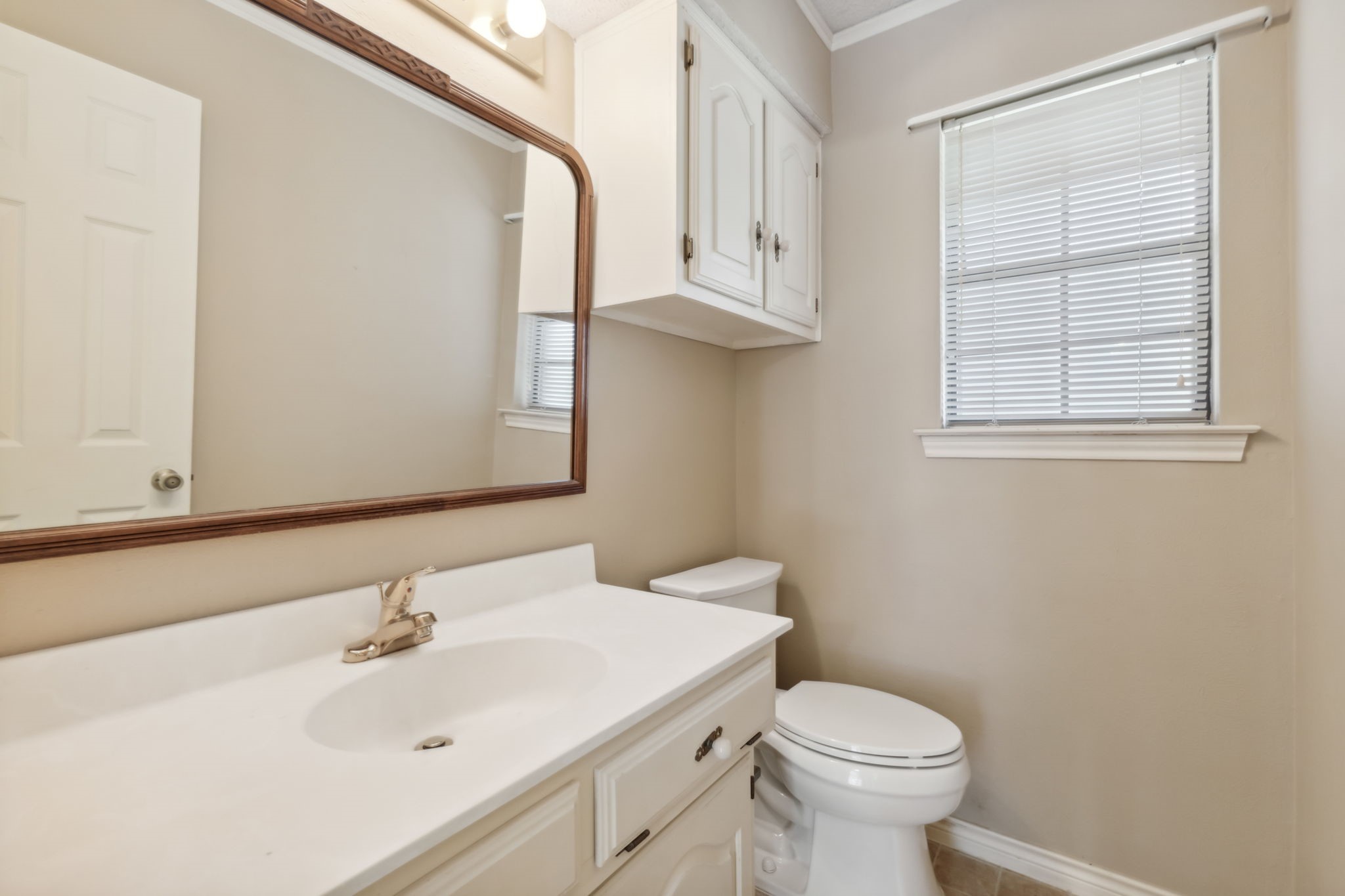 10828 Lochspring Drive Dallas TX 75218