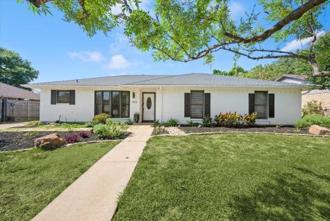 7605 Mapleleaf Drive North Richland Hills TX 76182
