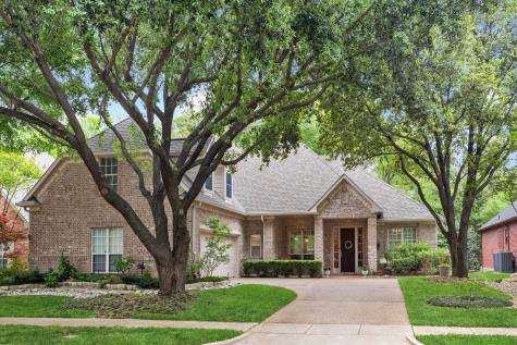 1210 Creekwood Drive Garland TX 75044