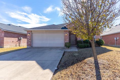 405 Iron Ore Trail Fort Worth TX 76131