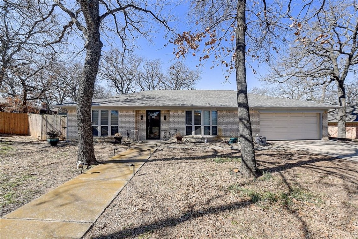 7405 Forrest Lane North Richland Hills TX 76182